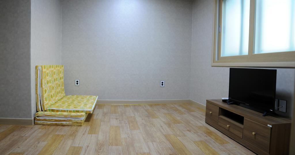 The 1St Andong Hostel Екстериор снимка