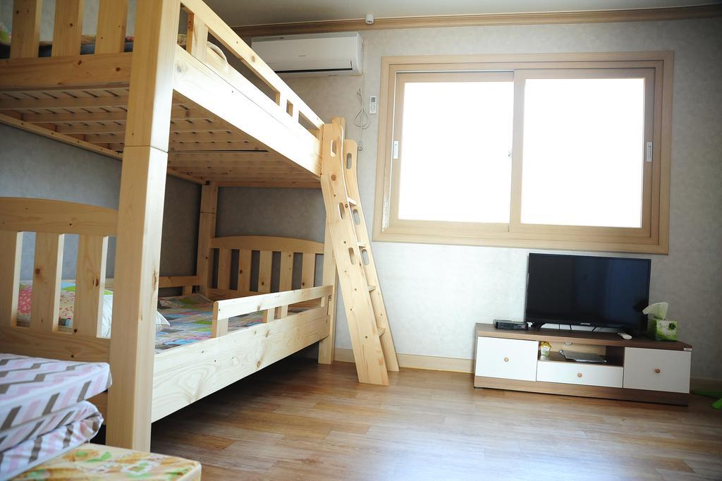 The 1St Andong Hostel Екстериор снимка