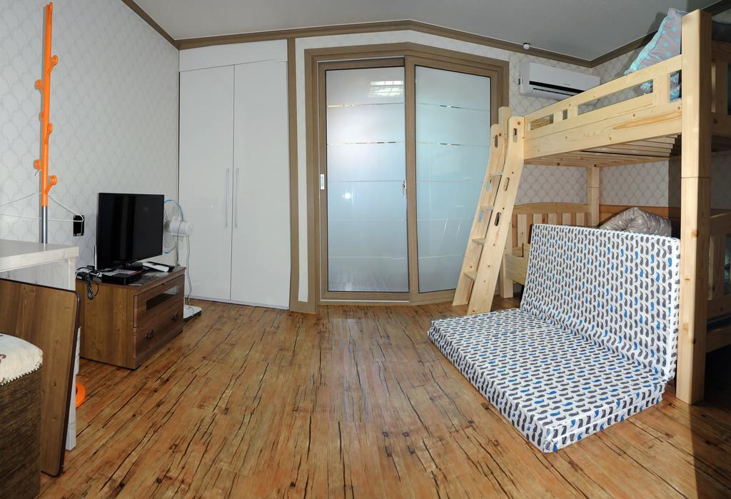 The 1St Andong Hostel Екстериор снимка